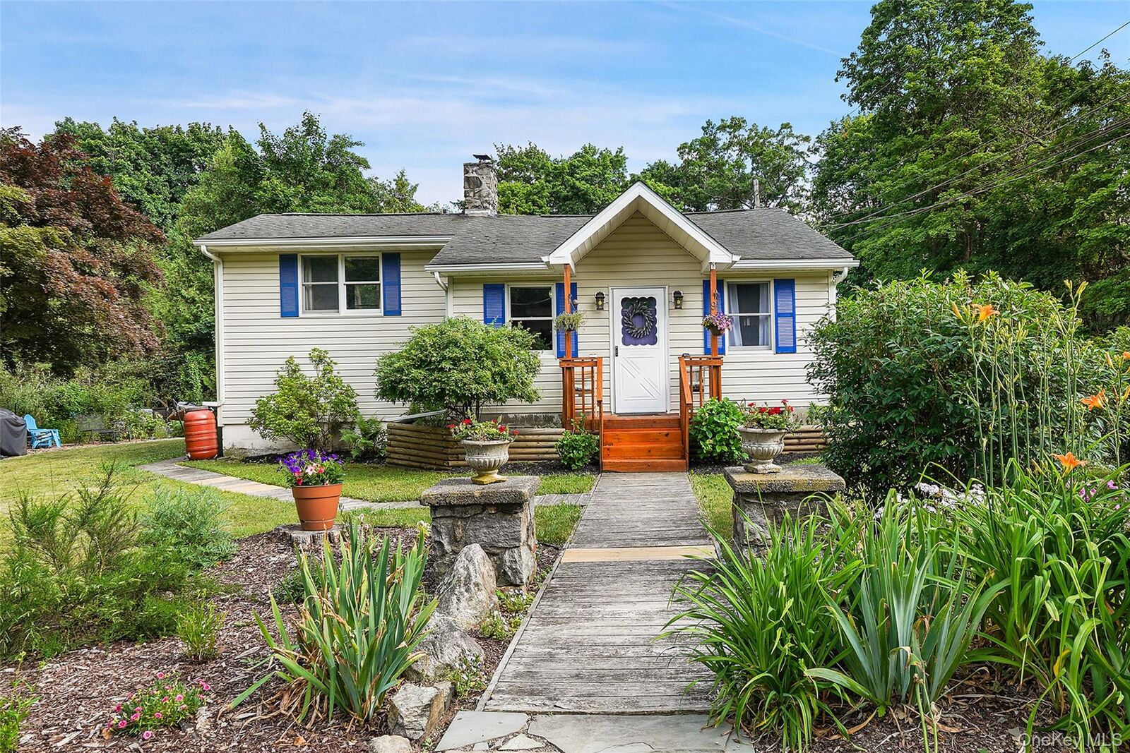 Property Photo: 9 Starview Avenue NY 10579