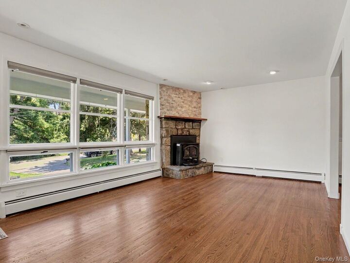 Property Photo:  11 Leona Drive  NY 10509 