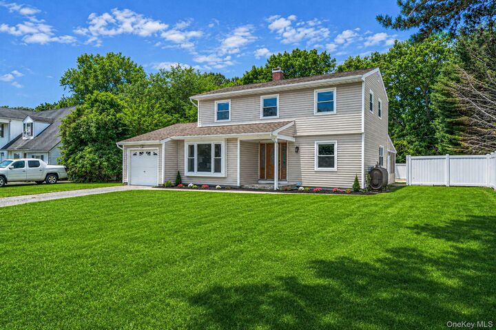 Property Photo: 130 Greenbelt Parkway NY 11741