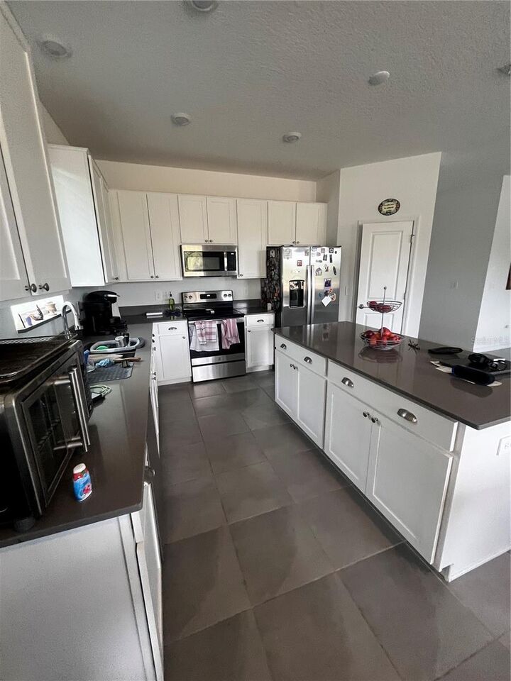 Property Photo: 832 Daring FL 33837