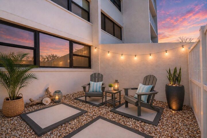 Property Photo:  450 Treasure Island Causeway 102  FL 33706 