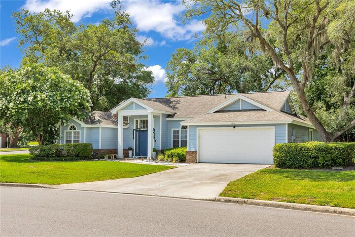 Property Photo: 170 Oak View Circle FL 32746