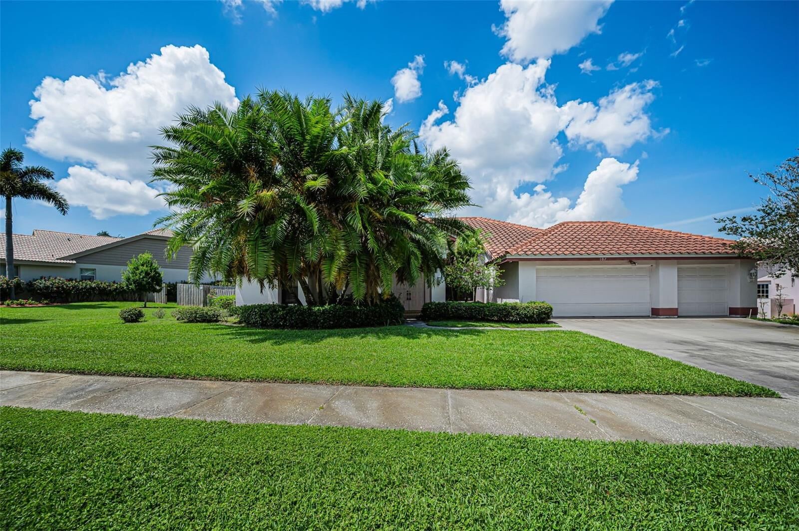 Property Photo: 107 Woodcreek Drive S FL 34695