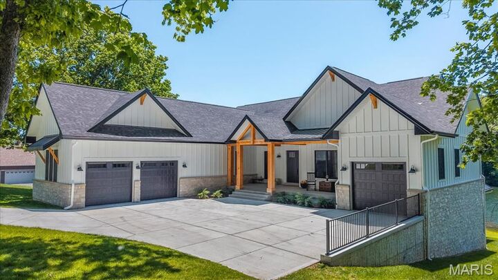 Property Photo: 4444 Augusta Shores Drive MO 63332