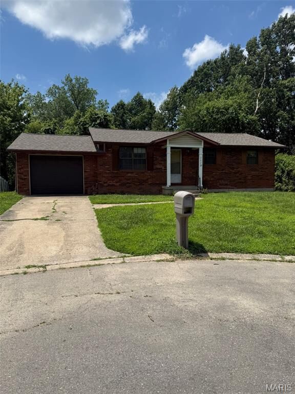 Property Photo:  2829 Luce Street  MO 63701 