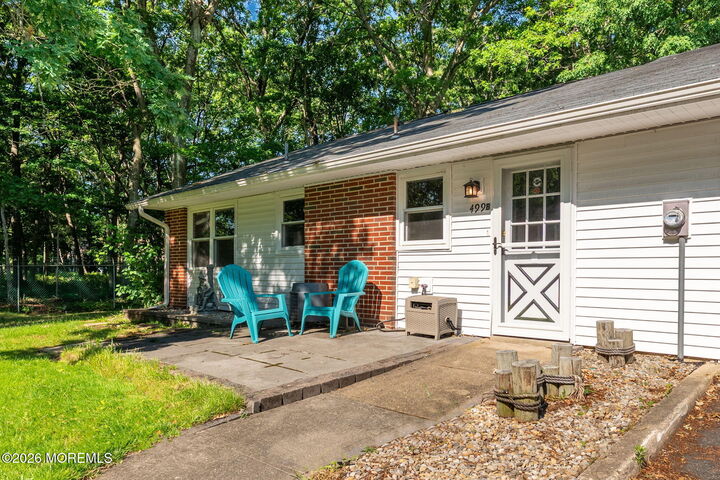 Property Photo: 499B Thornbury Court NJ 08701