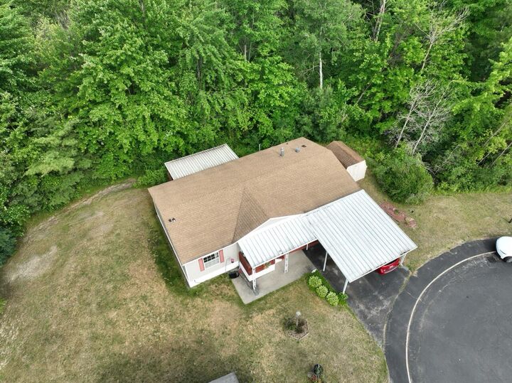 Property Photo:  547 E Clam Court  MI 49337 