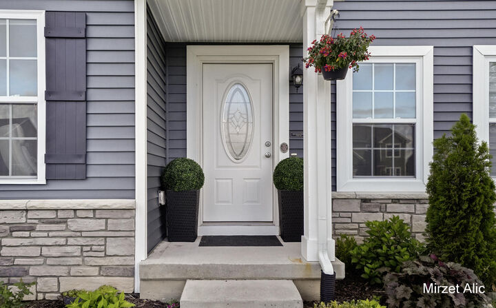 Property Photo:  8748 Prairie Stone Drive SW  MI 49315 