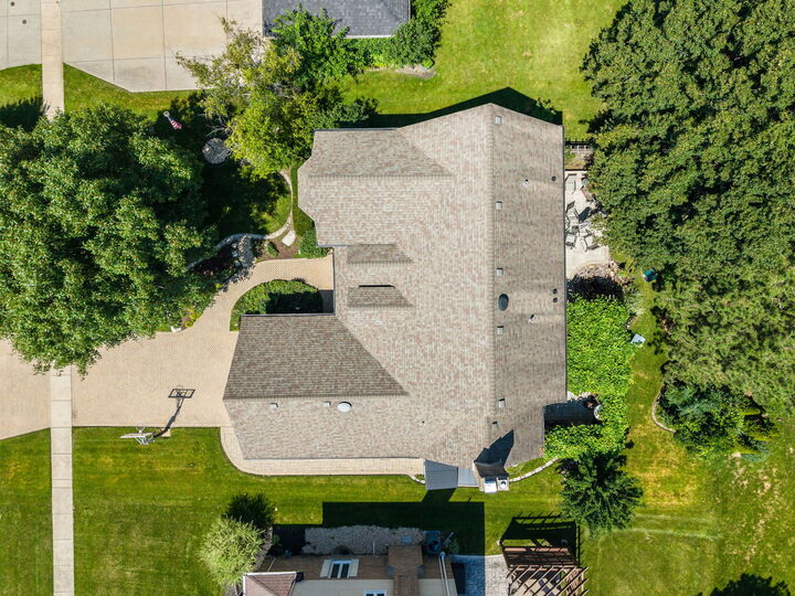 Property Photo:  21W728 McCarron Road  IL 60137 