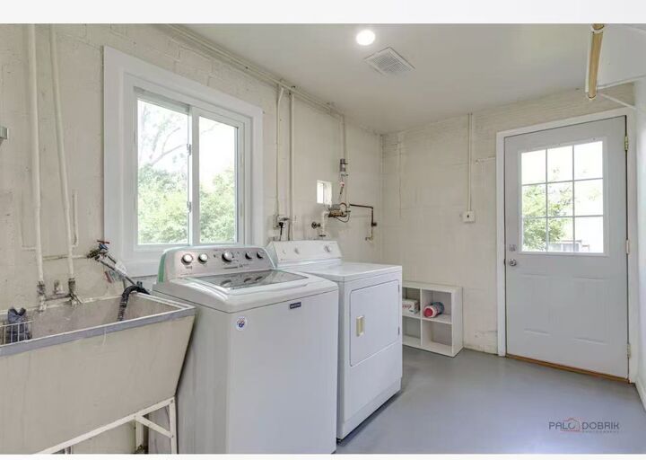 Property Photo: 670 Indian Hill Road IL 60015