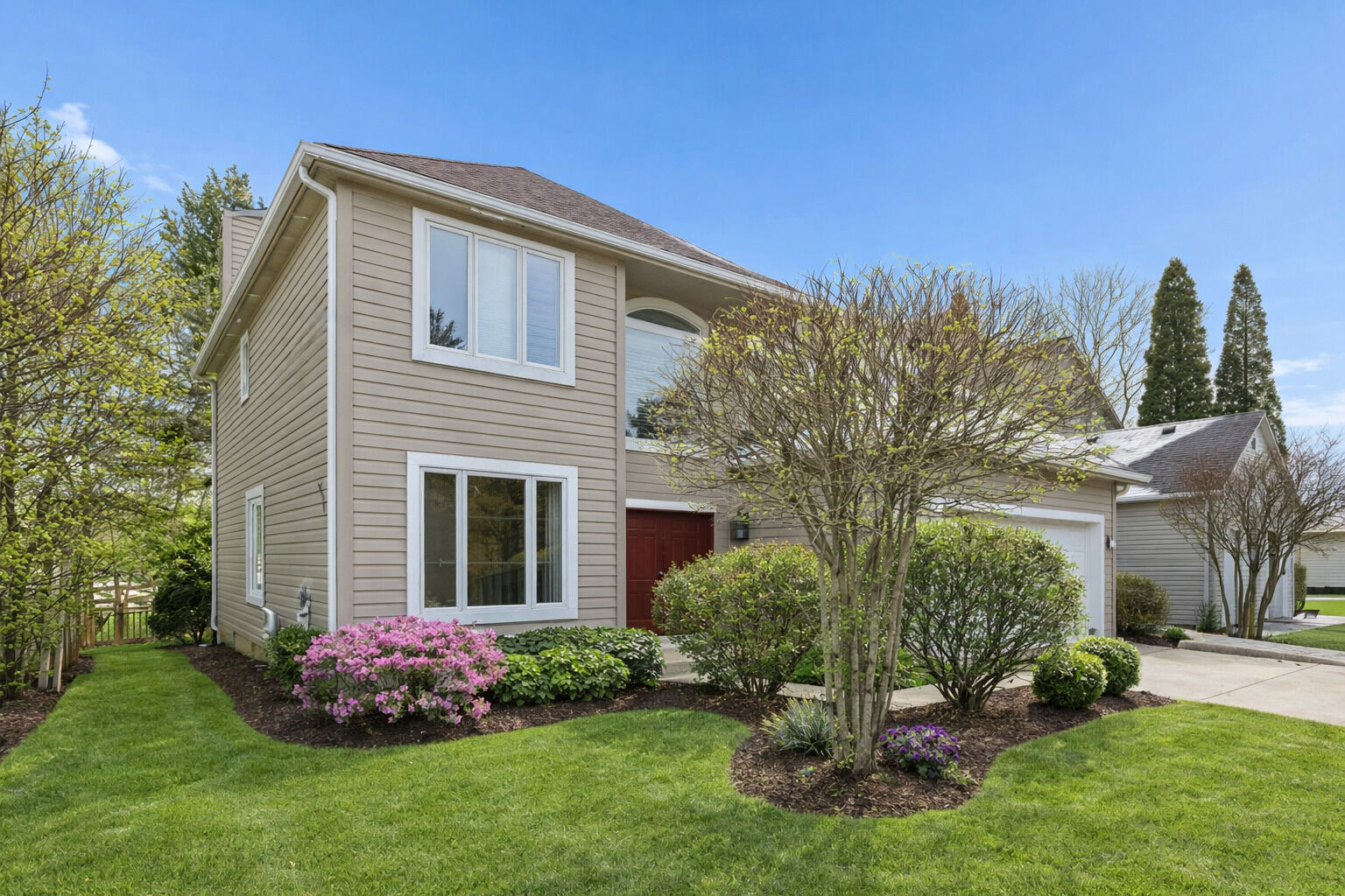 Property Photo:  980 Half Day Road  IL 60035 