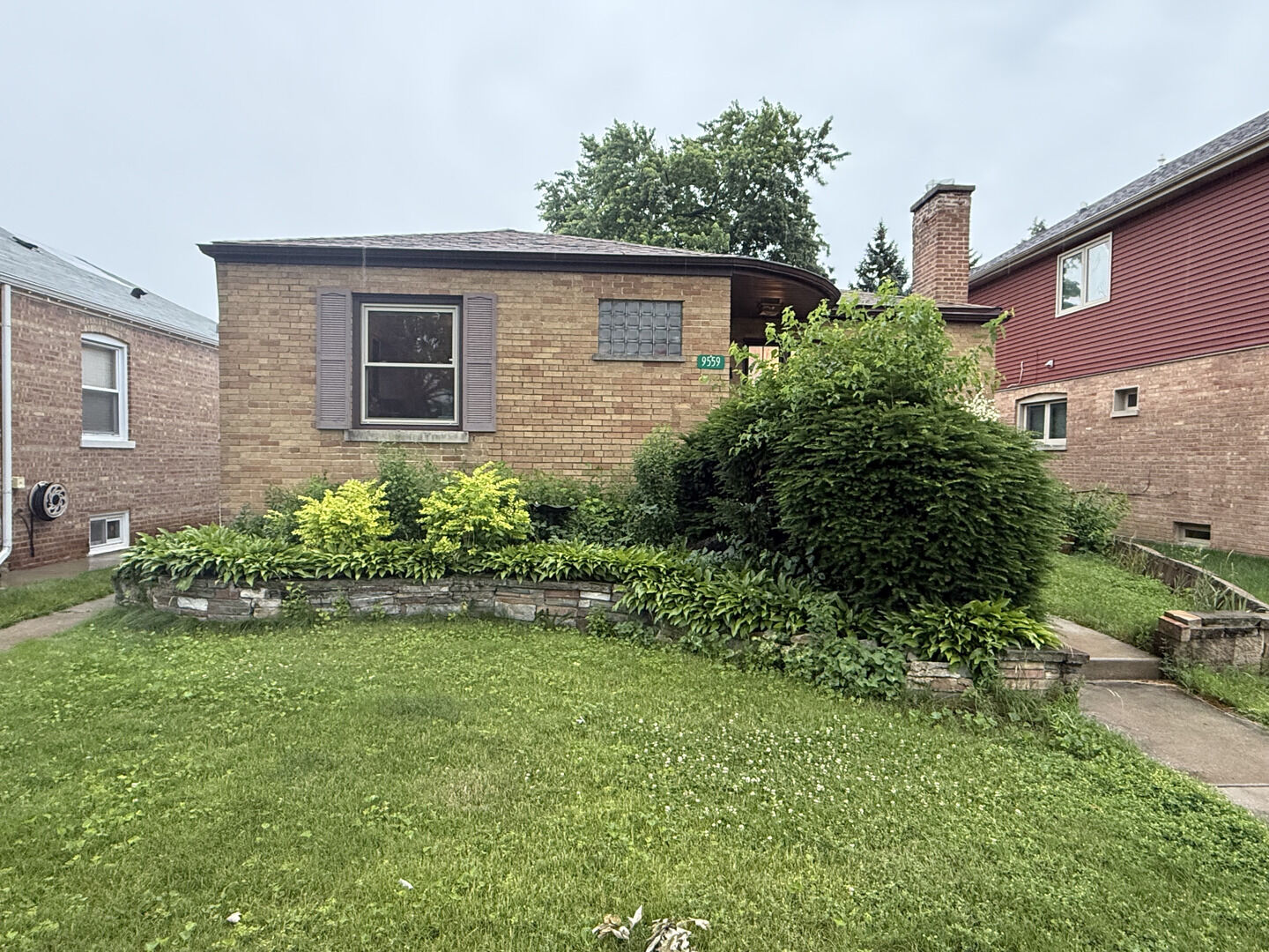 Property Photo:  9559 S Mozart Avenue  IL 60805 