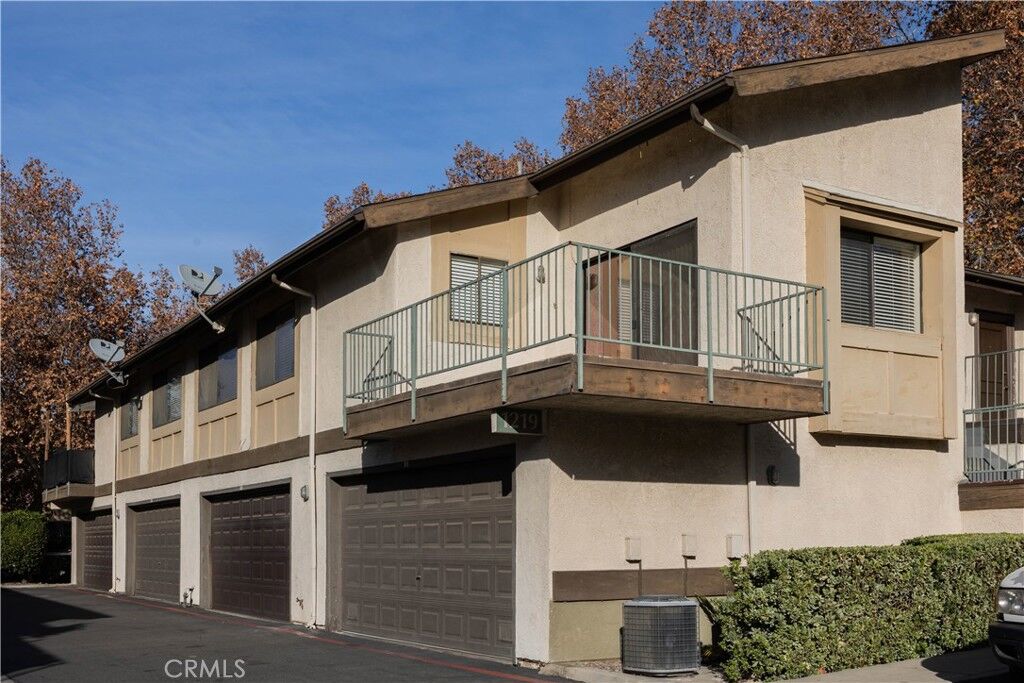 Property Photo:  1219 N Edwards Street 33  CA 92374 