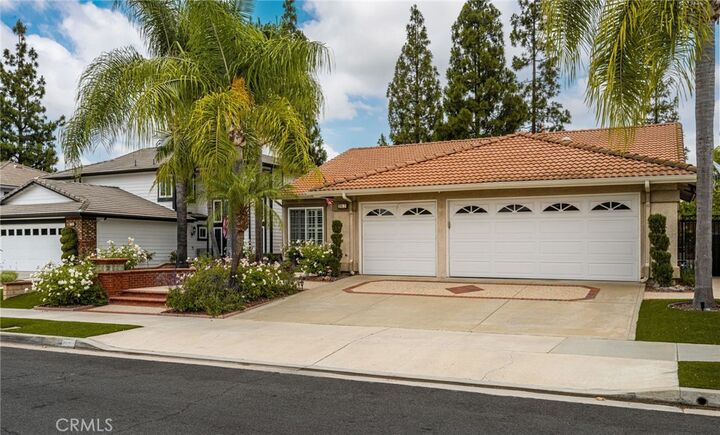 Property Photo:  2902 Longspur  CA 92835 