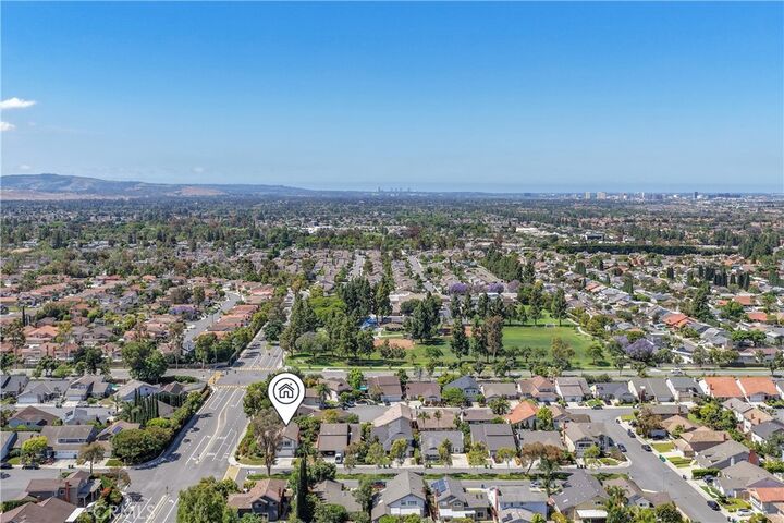 Property Photo: 14 Yorktown CA 92620