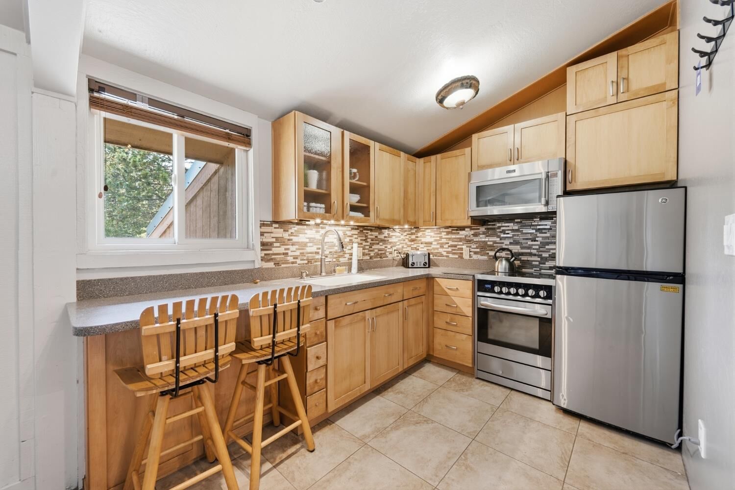 Property Photo: 100 Creekside Dr 54 CA 95223