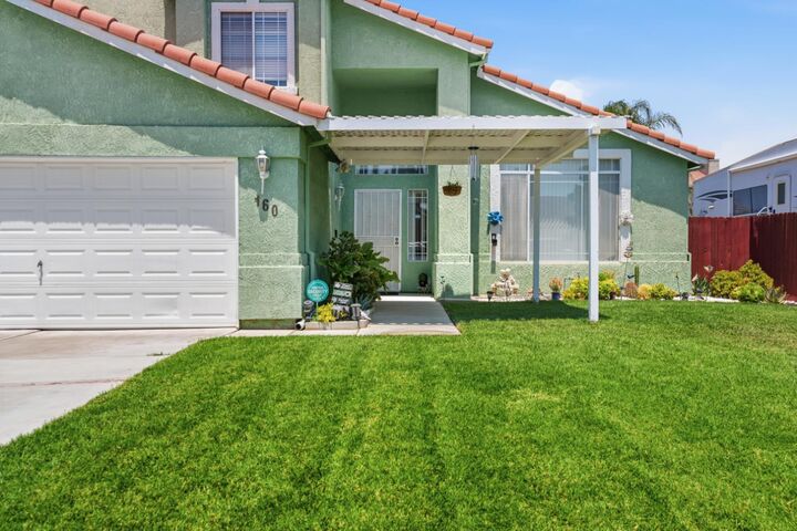 Property Photo:  160 Grenache Court  CA 93635 