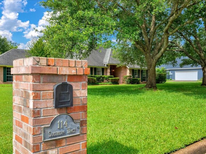 Property Photo: 114 Southern Trace TX 75901