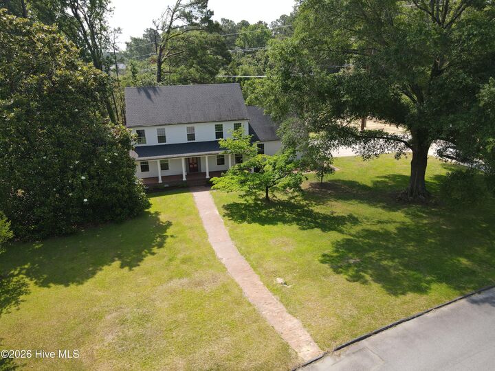 Property Photo:  701 Edgewood Drive  NC 27855 