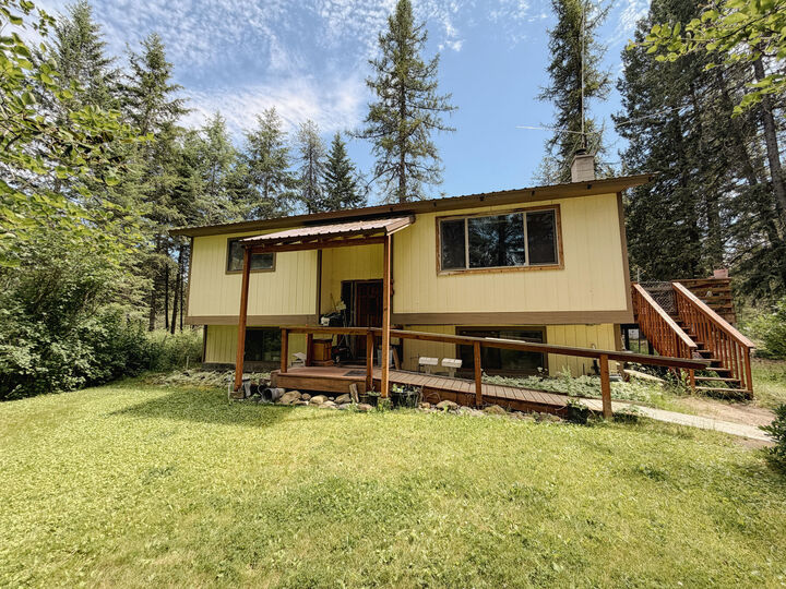 Property Photo:  3179 Church Rd  WA 99181 