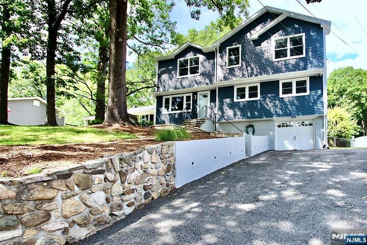 Property Photo:  73 Oneida Avenue  NJ 07436 