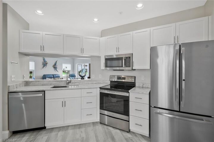 Property Photo: 12065 Summergate Cir 101 FL 33913