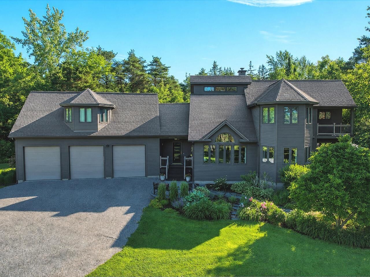 Property Photo: 1020 Greenbush Road VT 05473