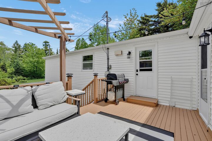Property Photo:  103 Pinehill Drive  NS B0J 1N0 