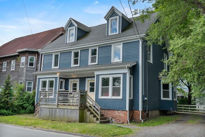 Property Photo:  192/194 Albert Street  NS B0N 2T0 