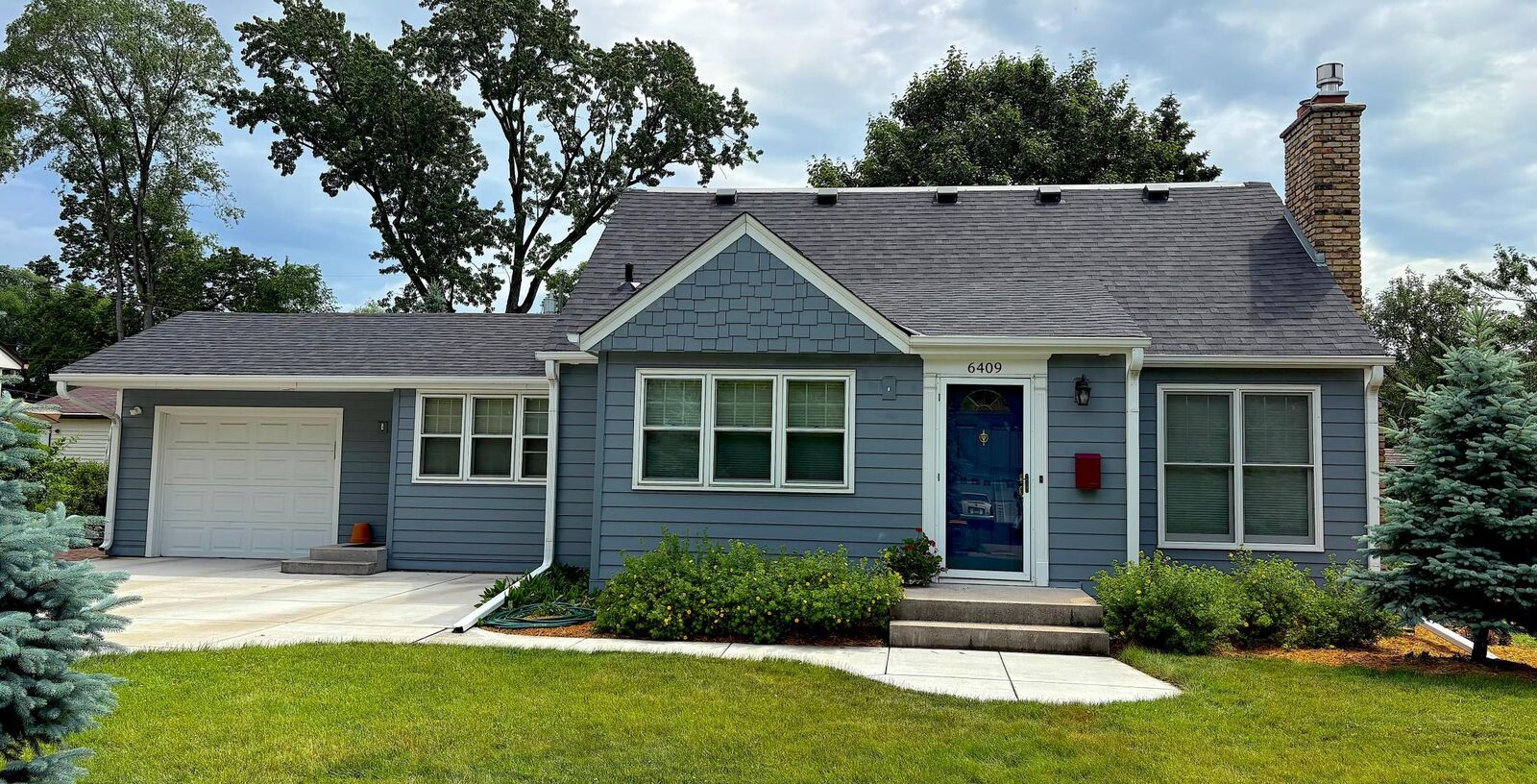 Property Photo:  6409 2nd Avenue S  MN 55423 