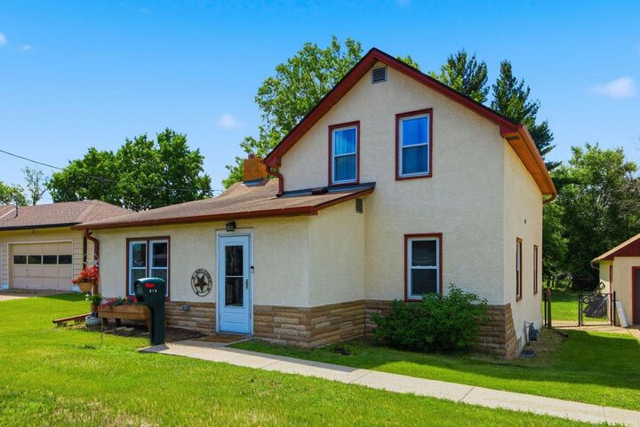 Property Photo:  510 Mississippi Street NE  MN 55432 