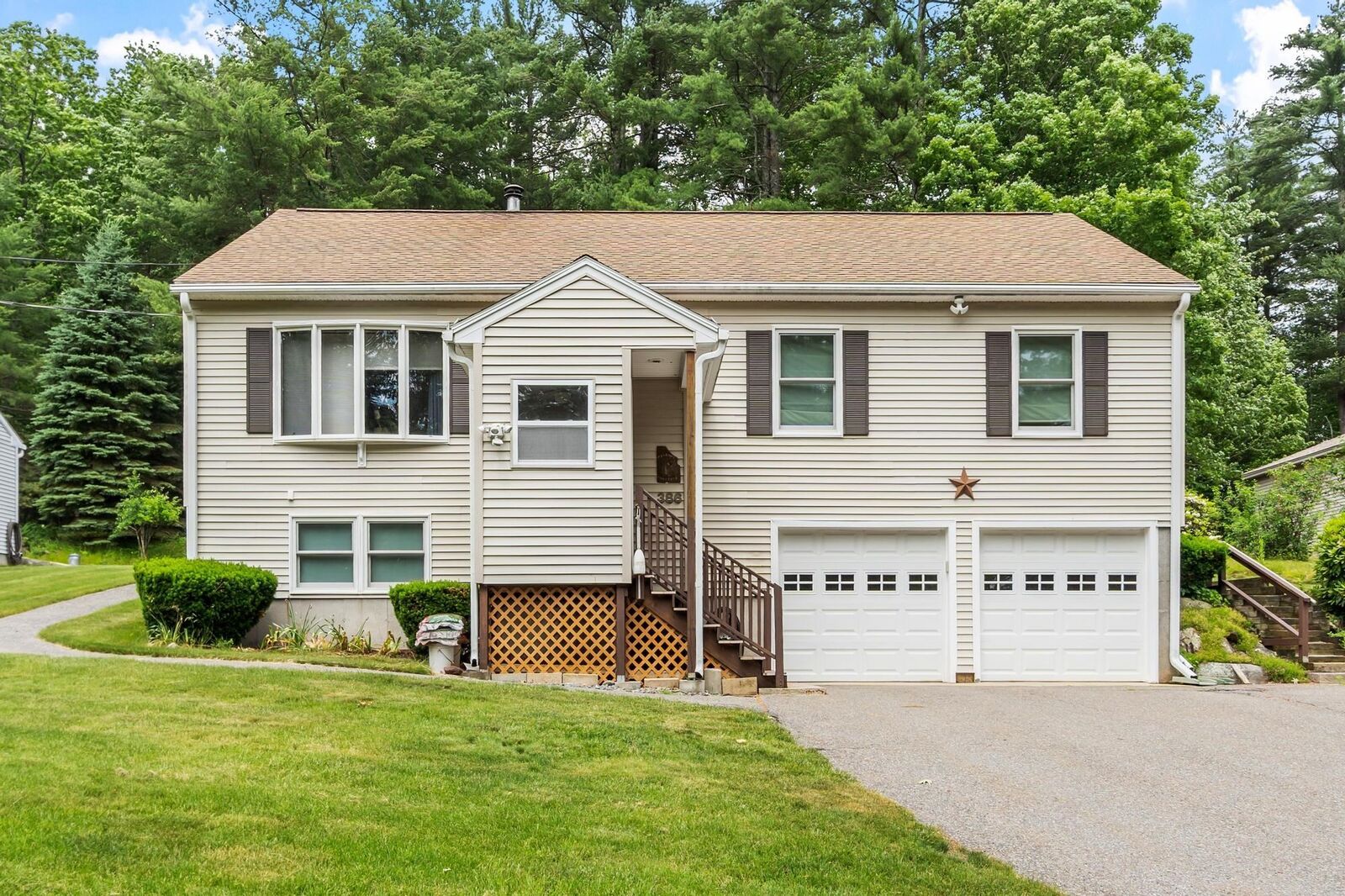 Property Photo:  386 Sherbert Road  MA 01430 