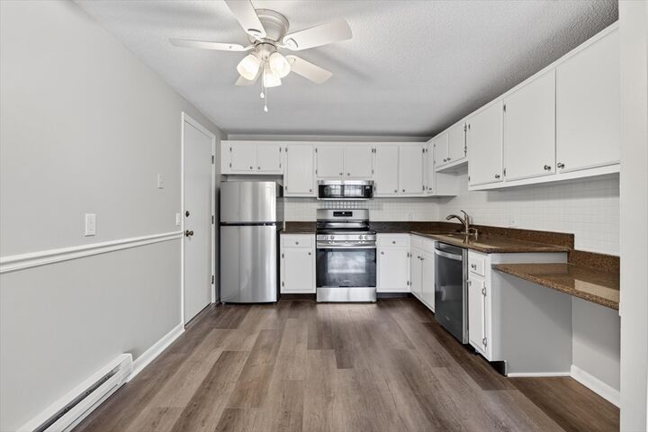 Property Photo: 91 Pleasant St A6 MA 02052