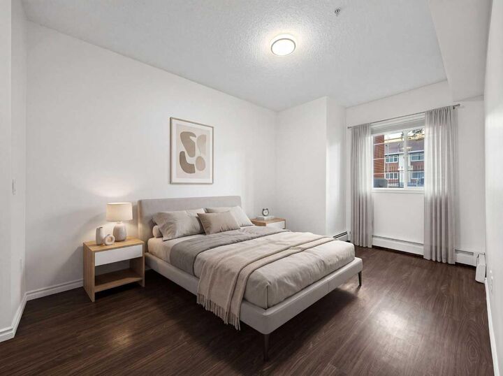 Property Photo: 126 14 Avenue SW 121 AB T2R 0L9