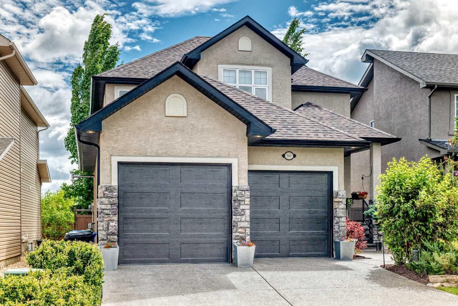 Photo de la propriété:  90 Evergreen Common SW  AB T2Y 4N7 