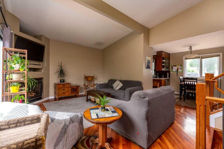 Property Photo:  4801 40 Street  SK S9V 0C3 