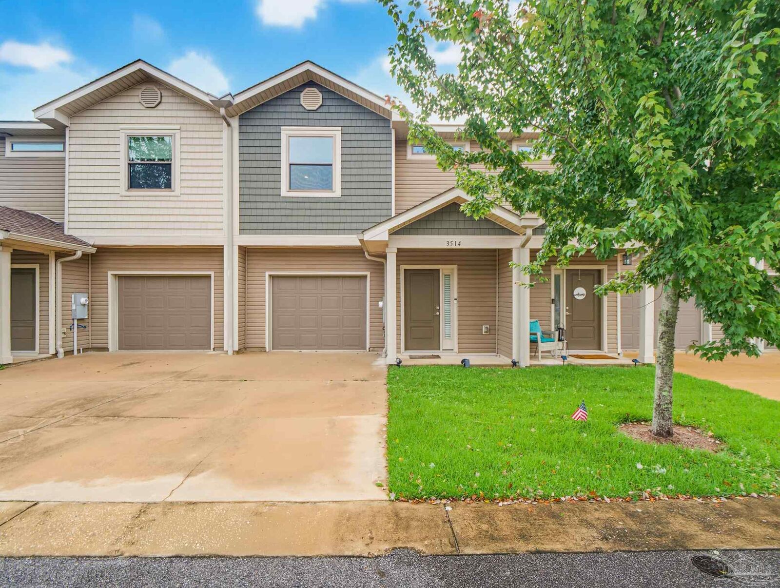 Property Photo:  3514 Mossy Oak Villas Cir  FL 32514 