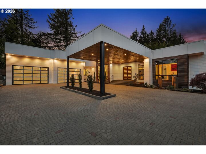 Property Photo:  11555 SE Hilltop Ct  OR 97086 