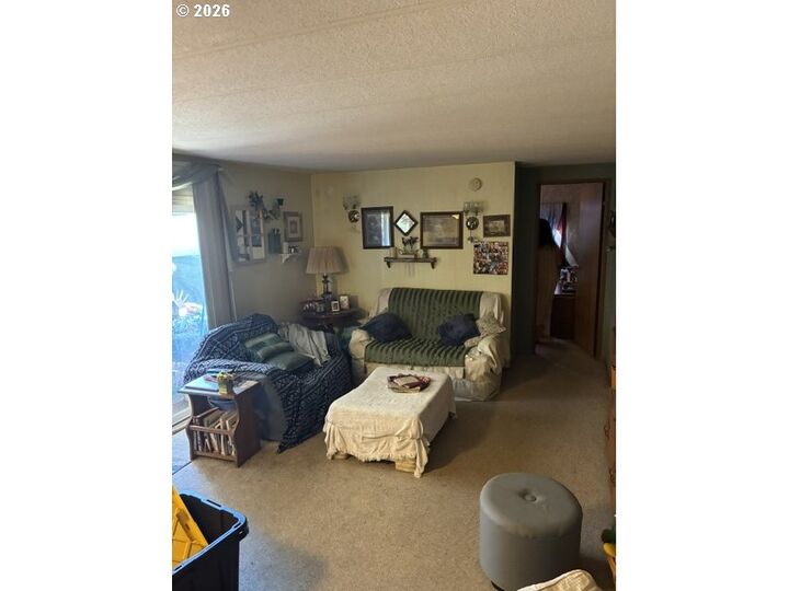 Property Photo: Sandy Blvd NE #15 OR 97024