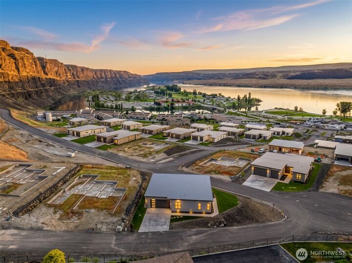 Property Photo: 23439 NW Canopy Drive WA 98848