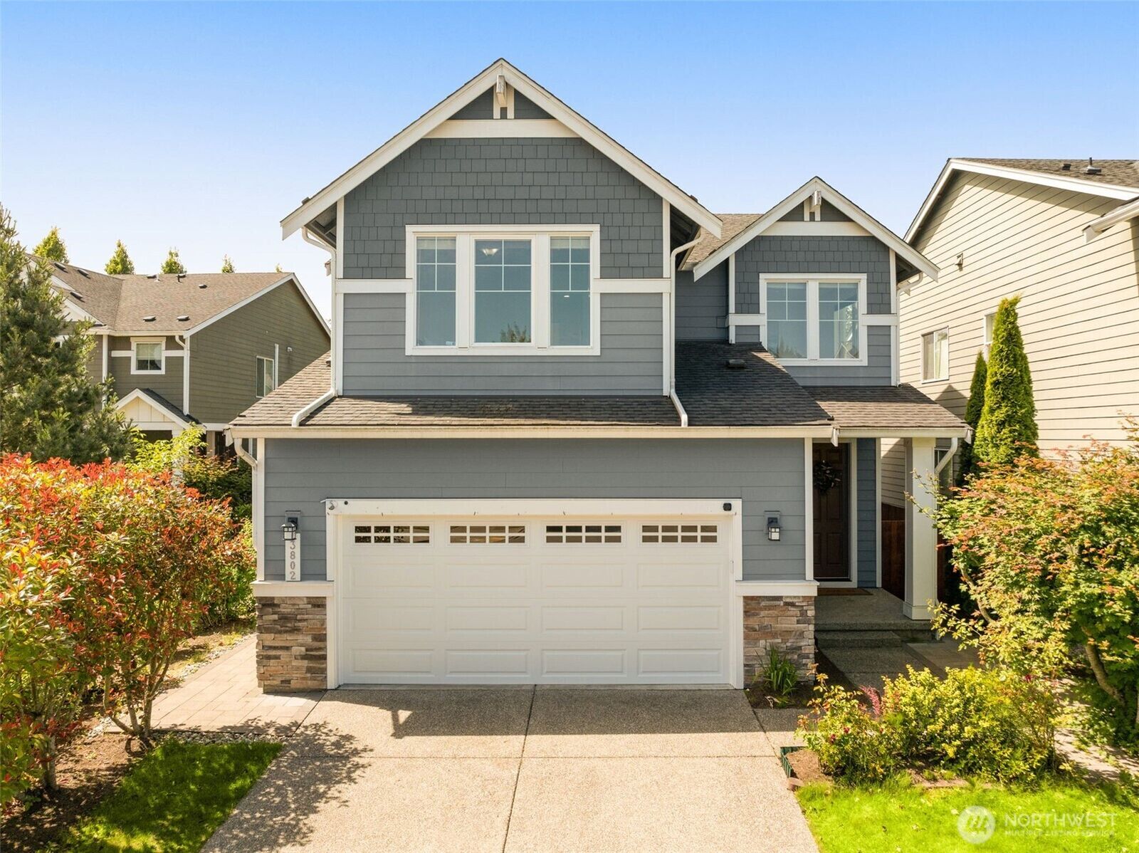 Property Photo:  3802  196th Place SE  WA 98012 
