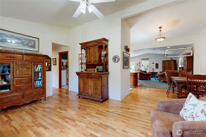 Property Photo: 160 Green Street WA 99362