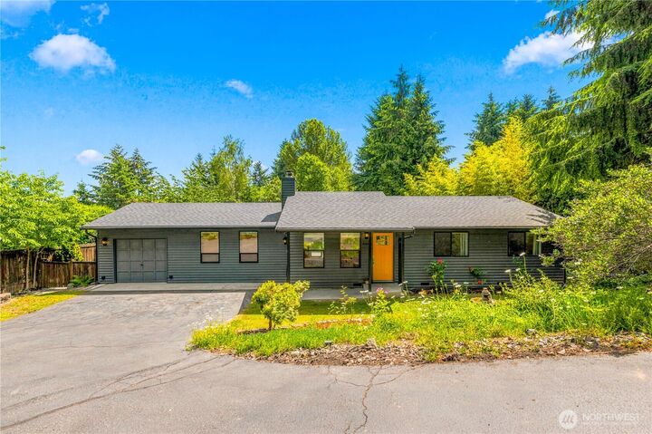Property Photo: 21401 52nd Avenue SE WA 98072