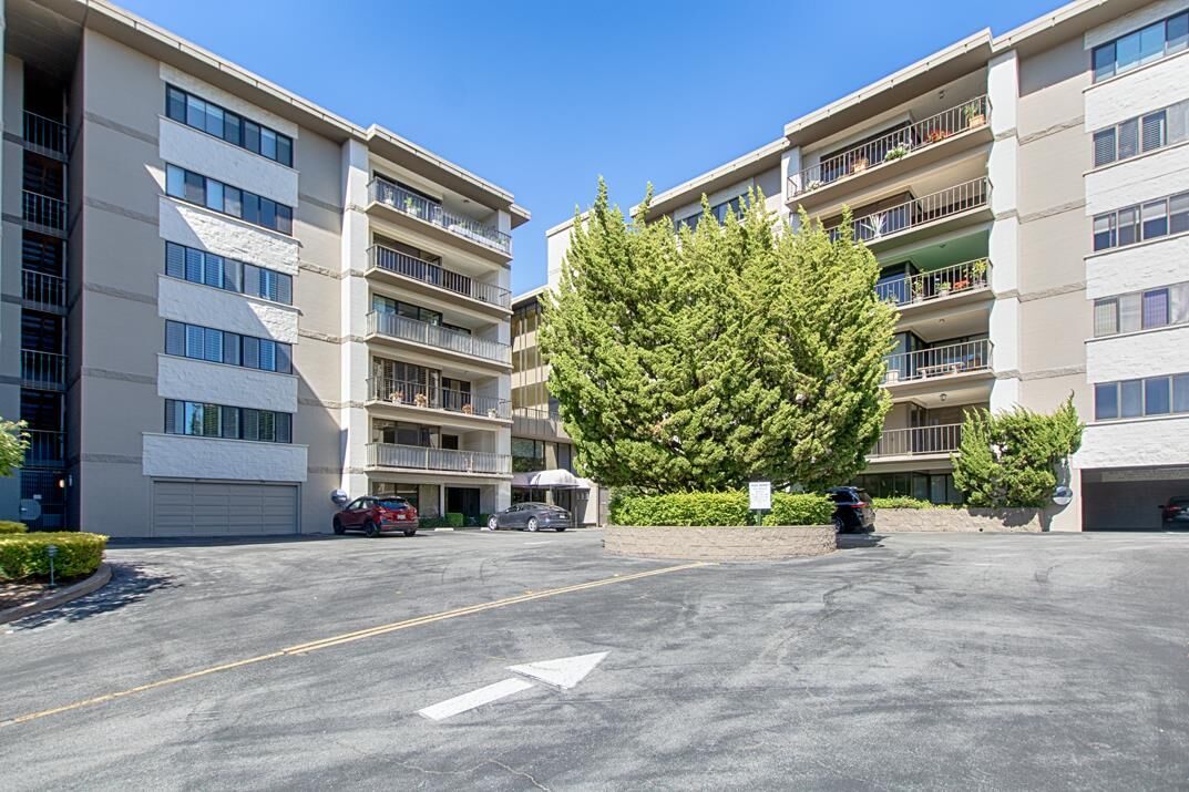 Property Photo: 50 Mounds Road 105 CA 94402