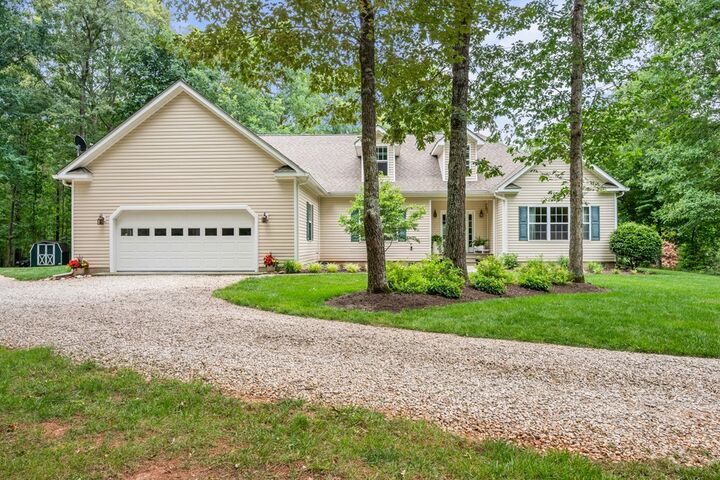 Property Photo: 3936 Liberty Chapel Rd VA 24522