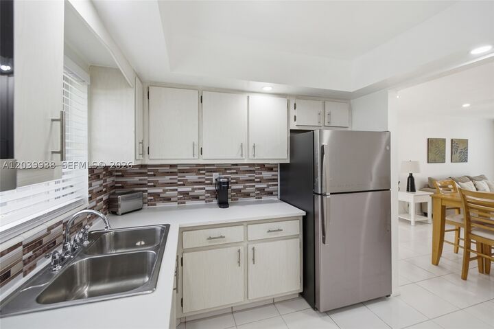 Property Photo: 2894 E Crosley Dr E D FL 33415