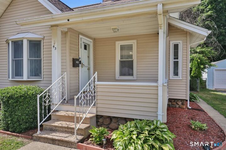 Property Photo:  43 Barraclough Avenue  CT 06517 