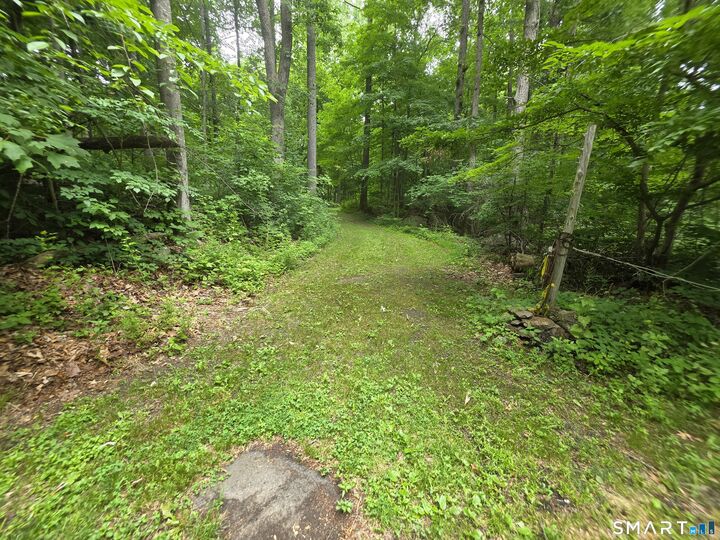 Property Photo:  West Lake Avenue  CT 06437 