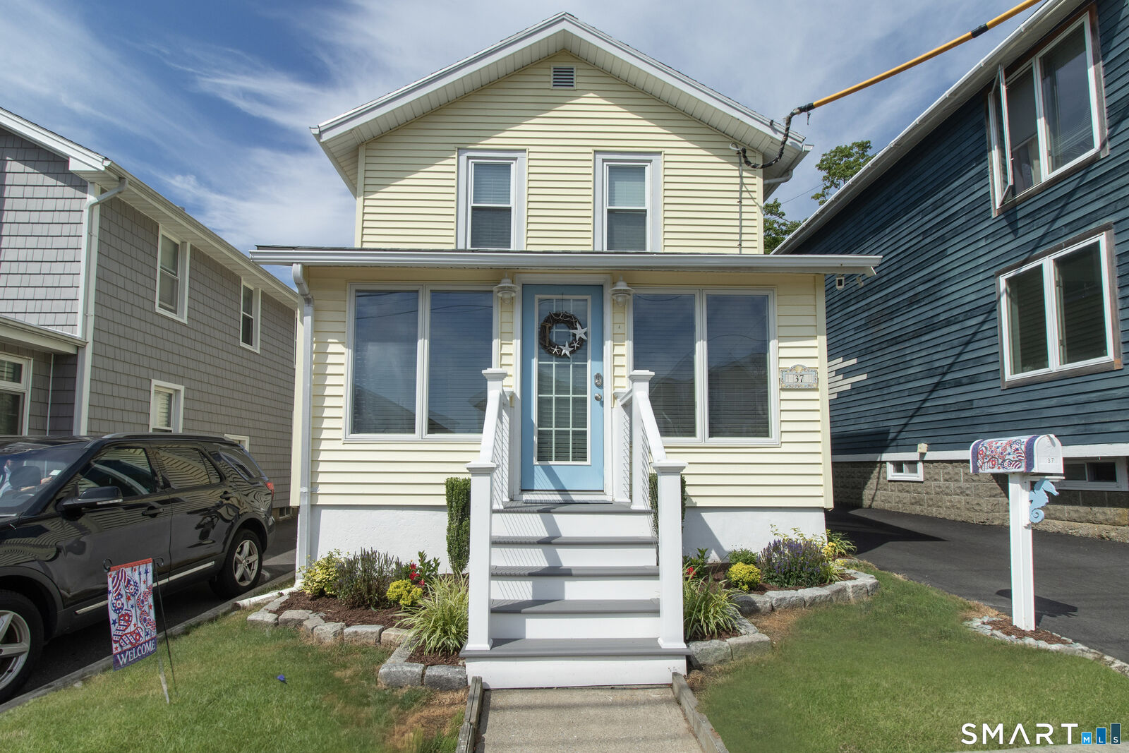Property Photo: 37 Lawrence Avenue CT 06460