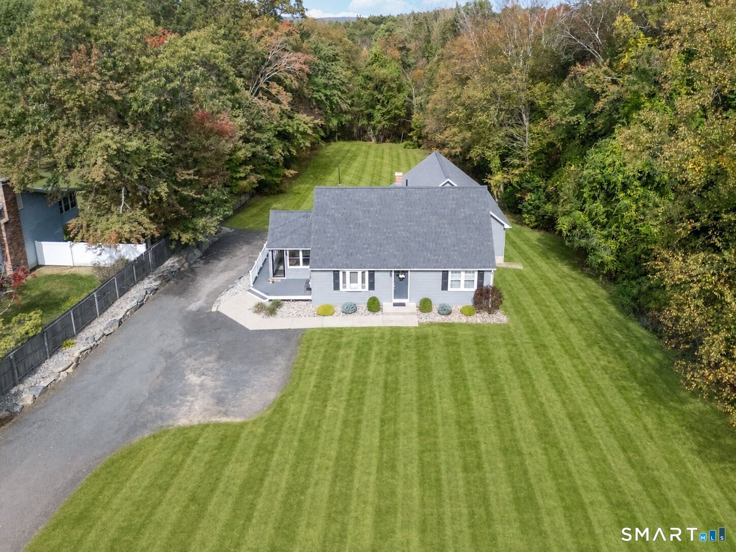 Property Photo: 10 Eaton Road CT 06084